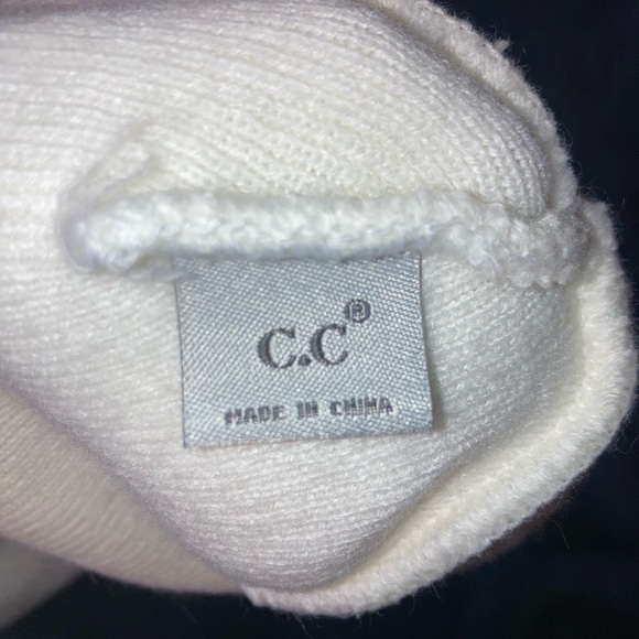 C.C. Classic Ivory Beanie - Picture 5 of 5